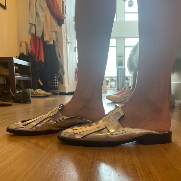 Slip-on Robert Clergerie fringe mule, Made in Paris. Size 39.5. - Picture 4 of 13